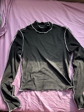 Black Lettuce-Edge Long Sleeve Top with White Contrast Stitching